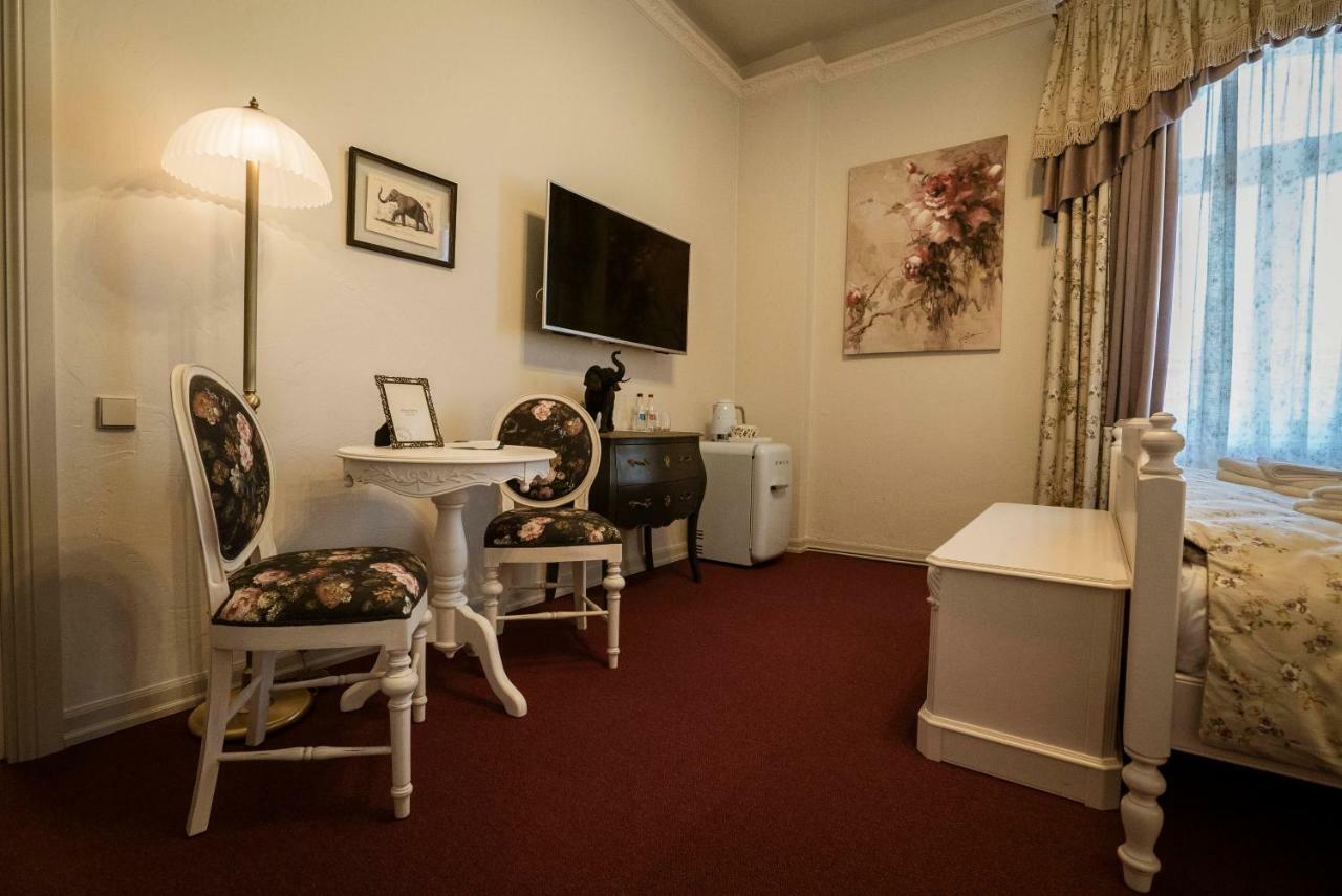 Roze Villa Liepaja Ngoại thất bức ảnh